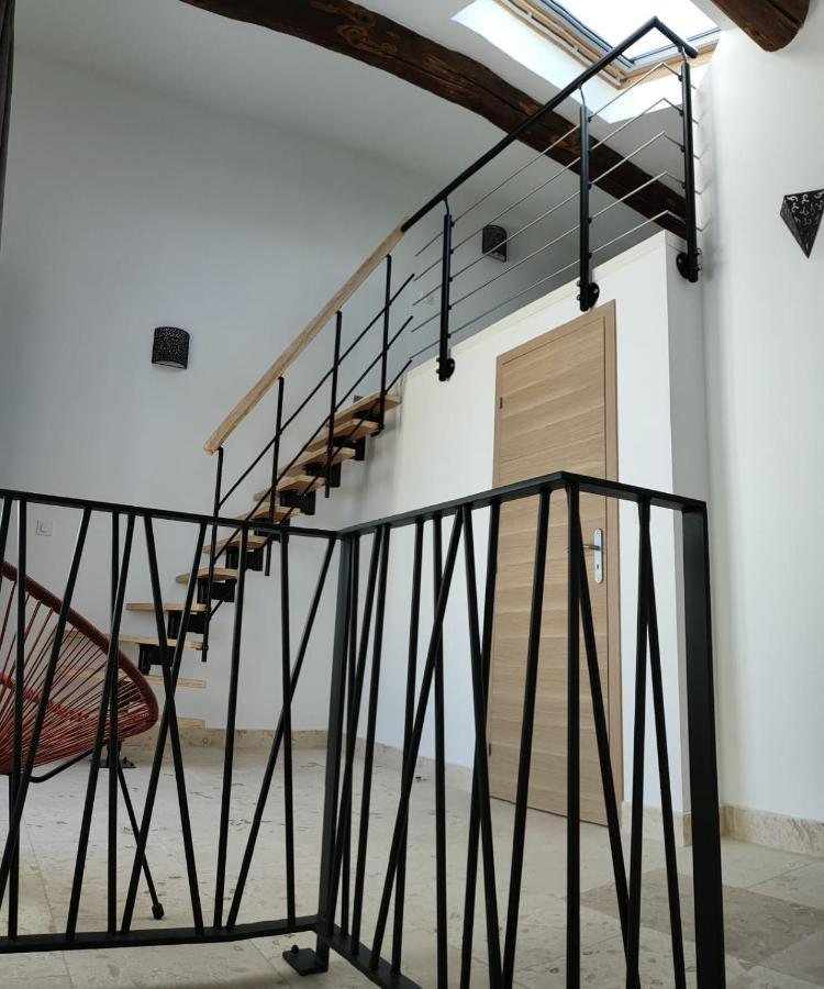 Appartement Dans Mas Provencal Αρλ Εξωτερικό φωτογραφία